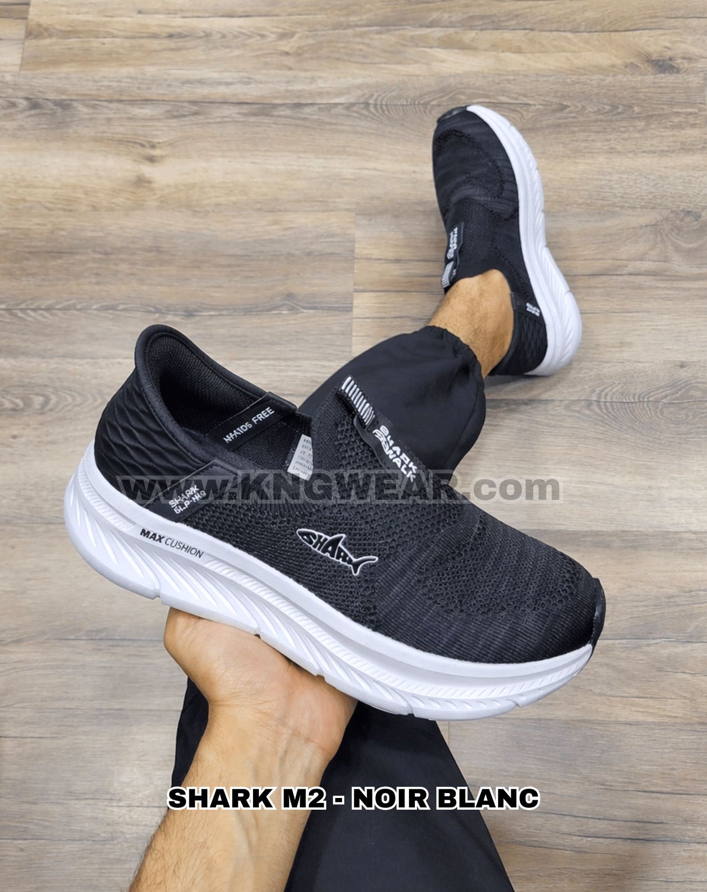 CHAUSSURE SHARK M2 SANS LACET - NOIR-BLANC